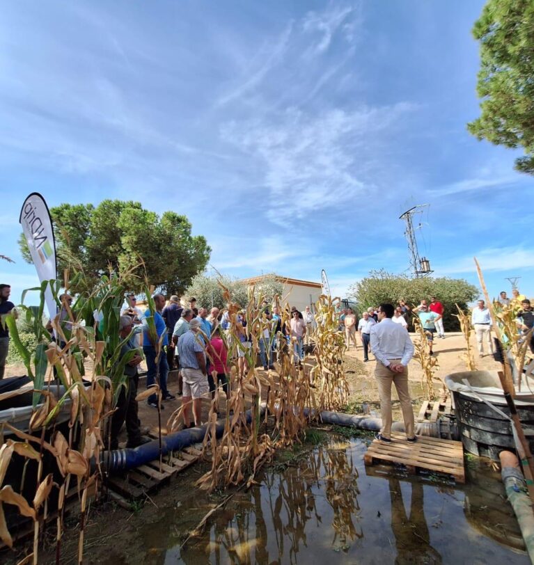 Jornada presentación sistema de riego localizado mediante goteo a baja presión